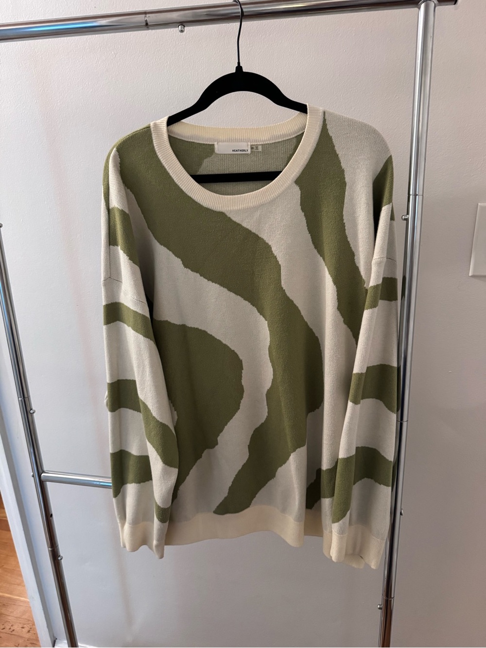 Crewneck Sweater in Olive & Cream